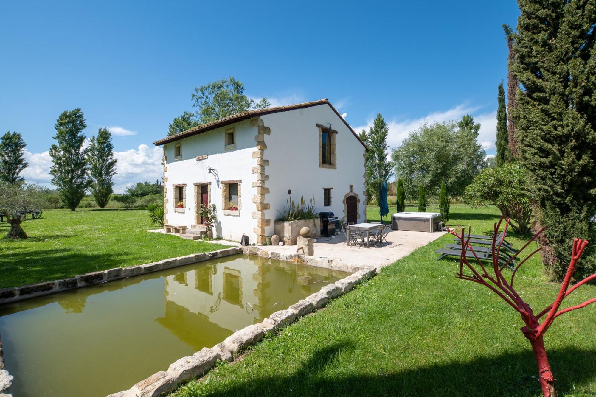Villa Mas Des Eaux Claires Arles Camargue Saint-Gilles  Esterno foto
